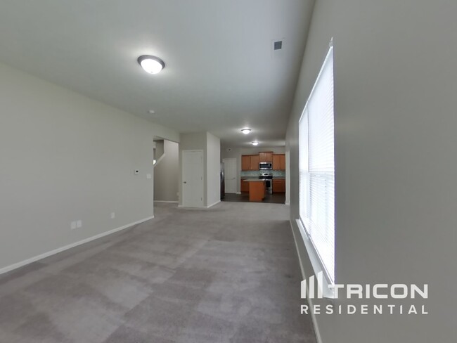 Foto del edificio - 2568 Blackthorn Dr