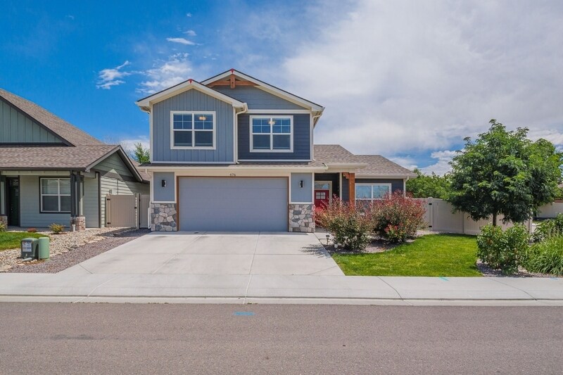 Foto principal - 676 High Pnes Ln