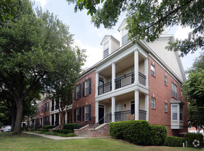 The Caruth Premier Townhome Apartments photo'