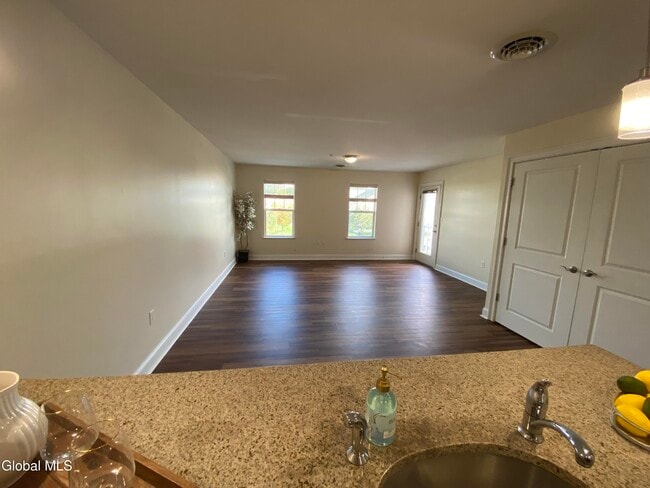 Foto del edificio - 3 Hampstead Pl