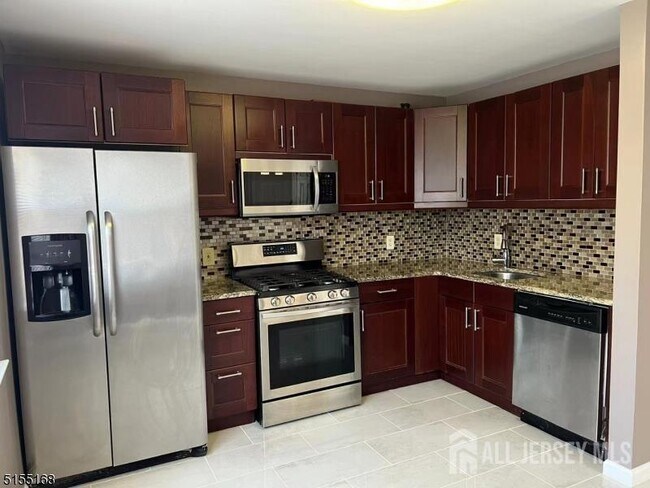 Foto del edificio - 294 Dorset Ct