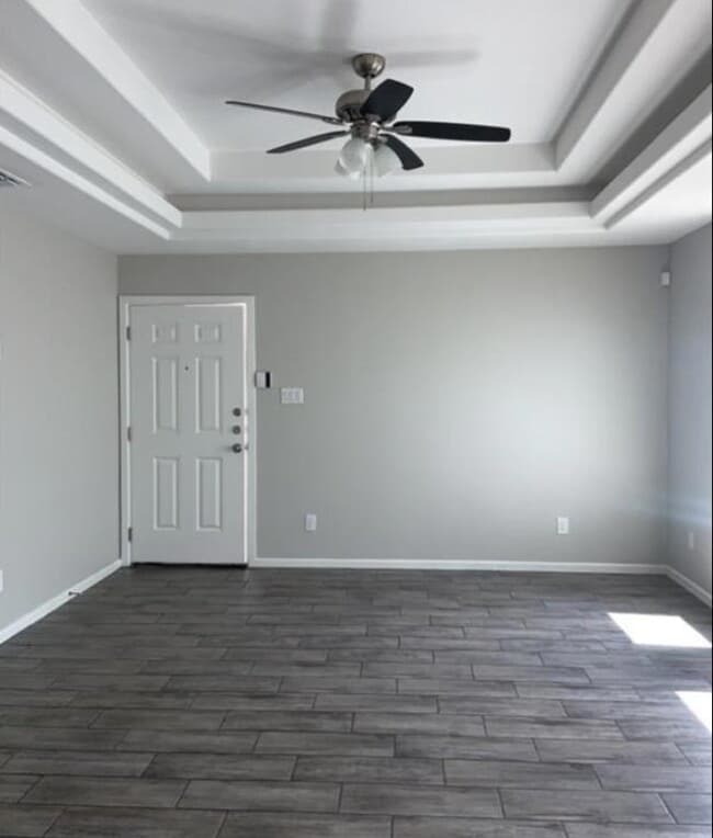 Building Photo - 1417 Alta Vista Dr