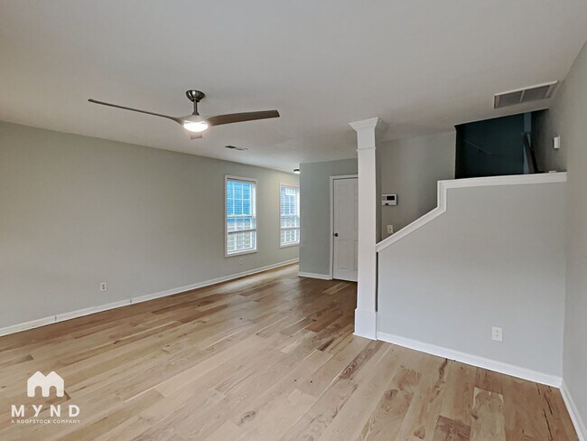Foto del edificio - 480 Rockwell St SW