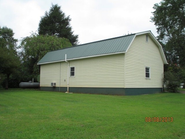 Building Photo - 285 Sassy Tree Ln