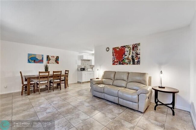 Foto del edificio - 813 Middle St