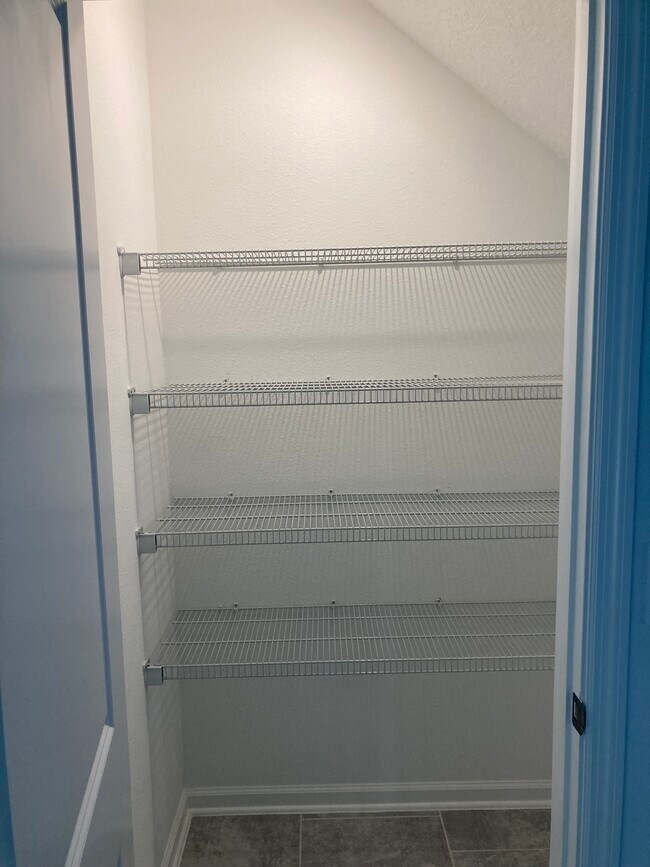 Despensa - 6188 Shavasana Rd