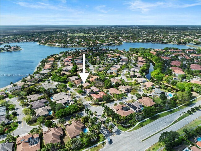Foto del edificio - 331 NW 119th Dr
