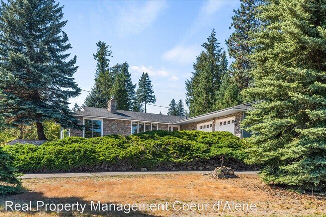 Building Photo - 3 br, 2 bath House - 12873 N Hauser Lake Rd.