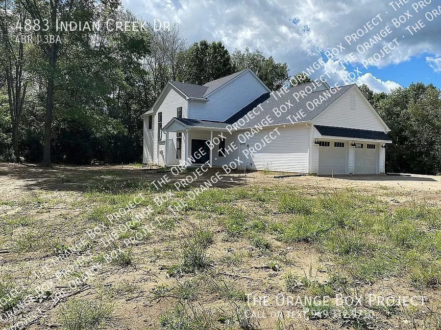 4883 Indian Creek Dr, Jackson, MI 49201 House Rental in Jackson, MI