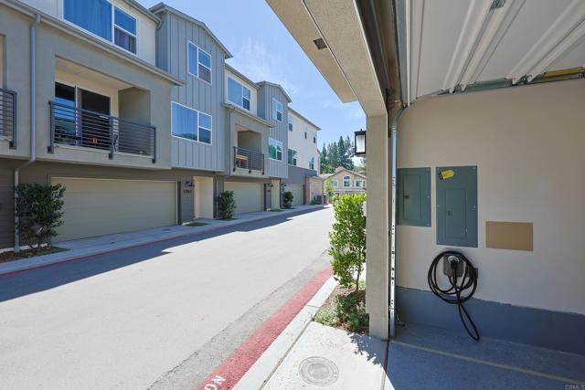 Foto del edificio - 12174 Riley Ln