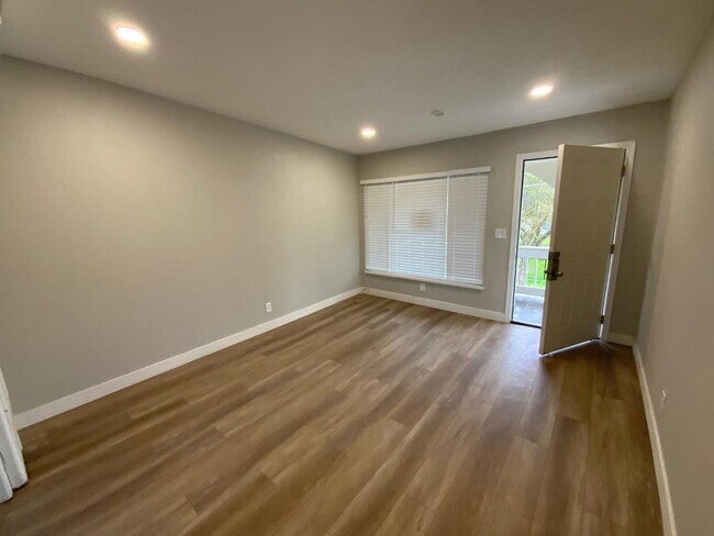 Foto del edificio - 2930 Marysville Blvd