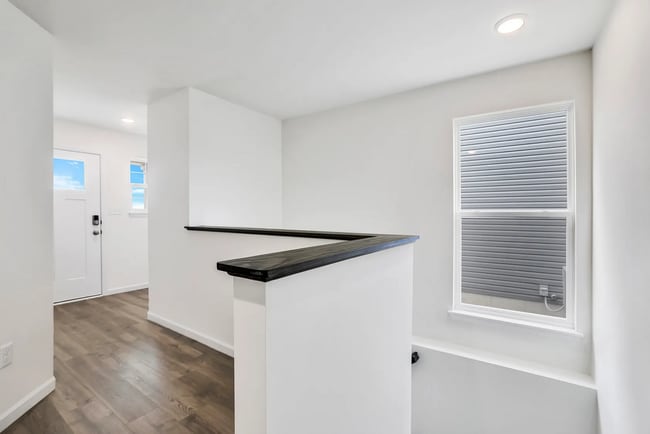 Building Photo - 728 Courtshire Crossing