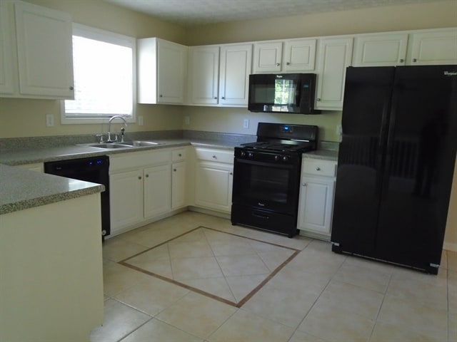 Foto del edificio - 550 Brook Hollow Dr