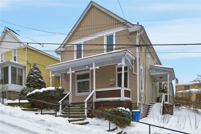 Photo - 112 Dewitt St House