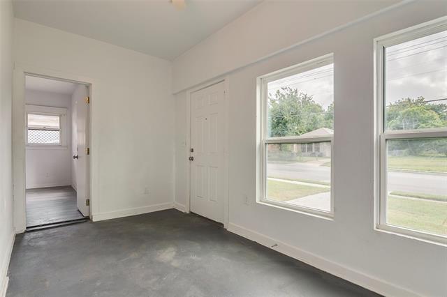 Foto del edificio - 4423 Colonial Ave