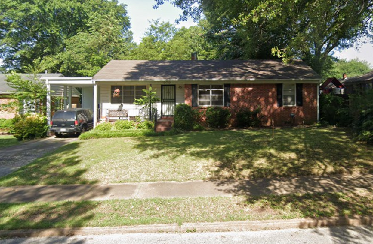 Foto principal - 3BD/2BA Home located in Colonial Acres!