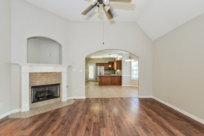 Building Photo - 6213 Arlington Ln