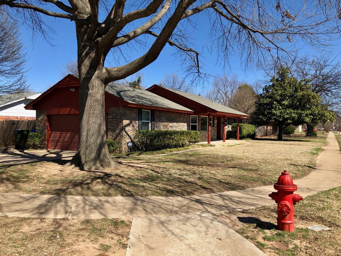 1405 E Boyd St, Norman, OK 73071 House Rental in Norman, OK