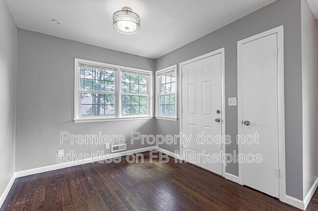Foto del edificio - 3320 S Sterling Ave