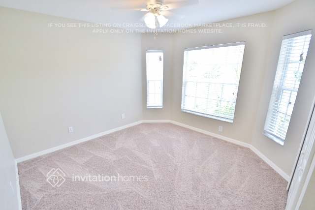 Foto del edificio - 13464 Fladgate Mark Drive