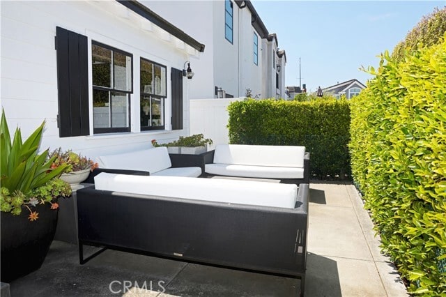 Building Photo - 105 Via Ravenna