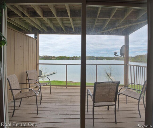 Foto del edificio - 1944 Klingensmith Rd