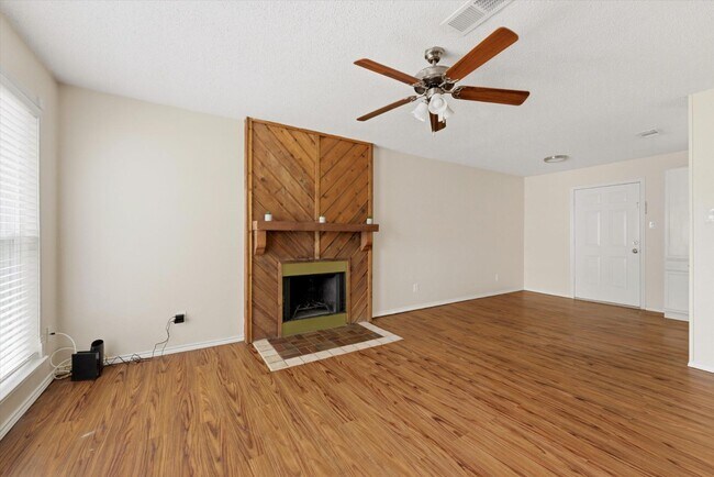 Photo - 401 N 7th St - 401 N 7th St Unit C Apartment