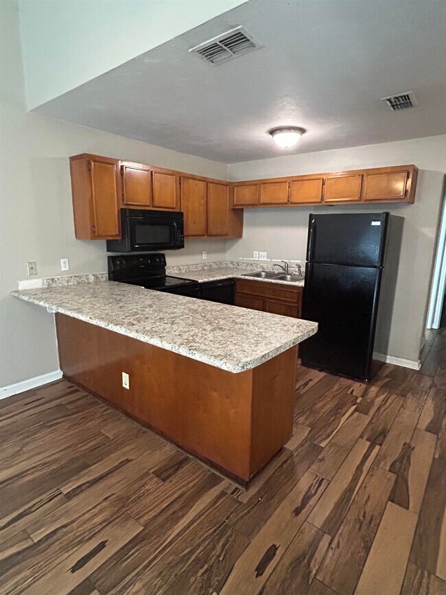 Foto del edificio - 912 S Lipona Rd