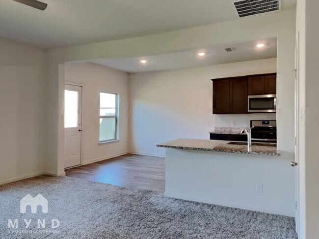 Foto del edificio - 13638 Logan Pass Dr