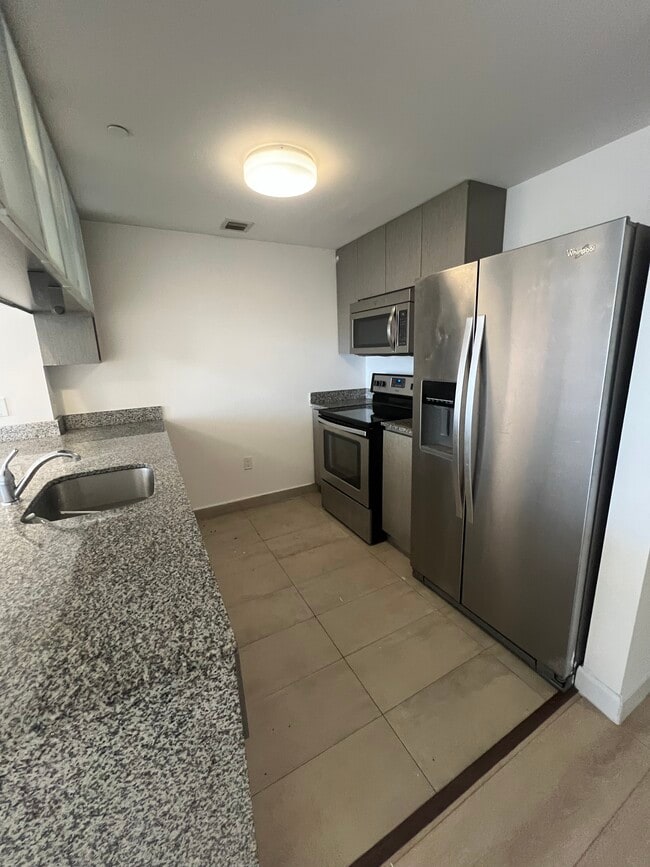 Foto del edificio - 154 NE 23rd St