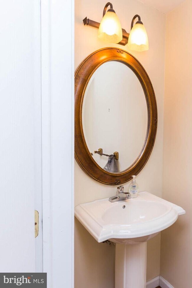 Foto del edificio - 3518 W Reserve Dr