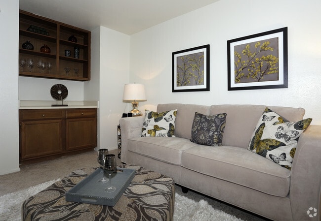 1 habitación, 1 baño, A2 - Wildflower