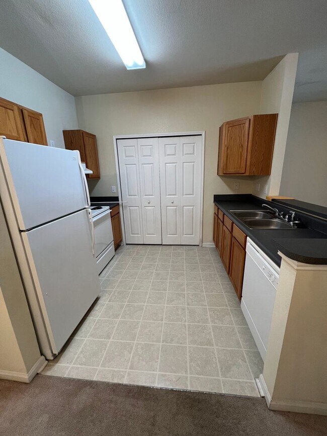 Foto del edificio - Long Leaf Villas available in December