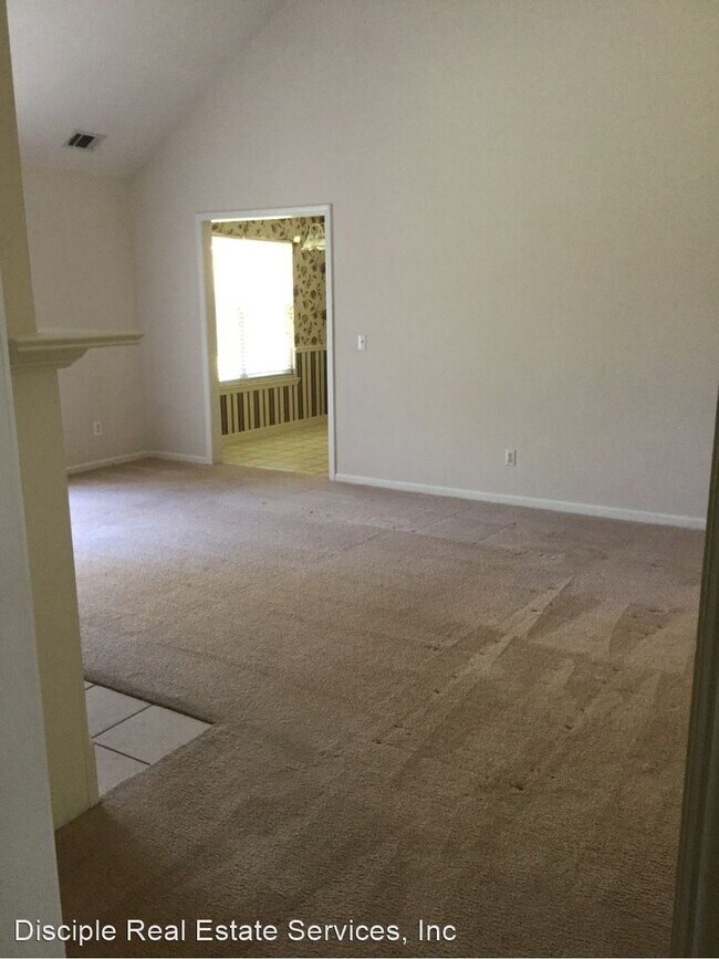 Building Photo - 4 br, 2 bath House - 132 Richmond Way