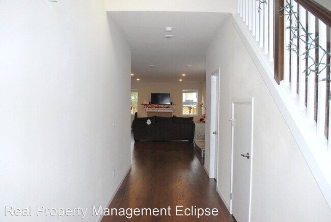 Foto del edificio - 3 br, 2.5 bath House - 25 159th PL SE