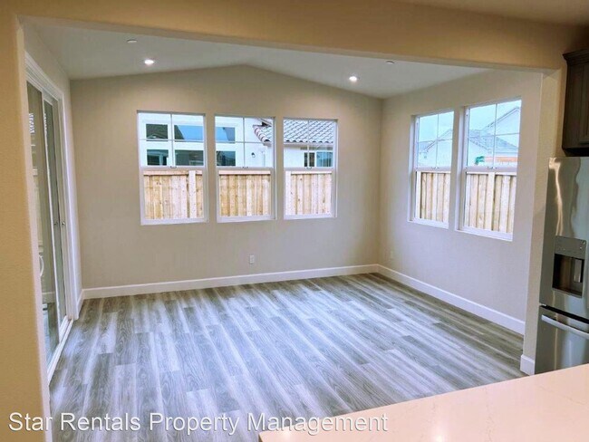 Building Photo - 3 br, 2 bath House - 1205 Princeton