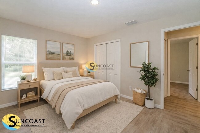 Building Photo - 176 Point Pleasant Dr