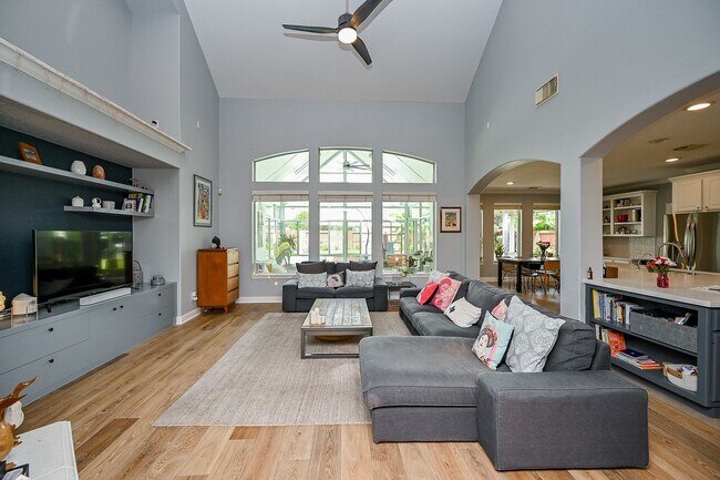 Foto del edificio - 6342 Collina Springs Ct
