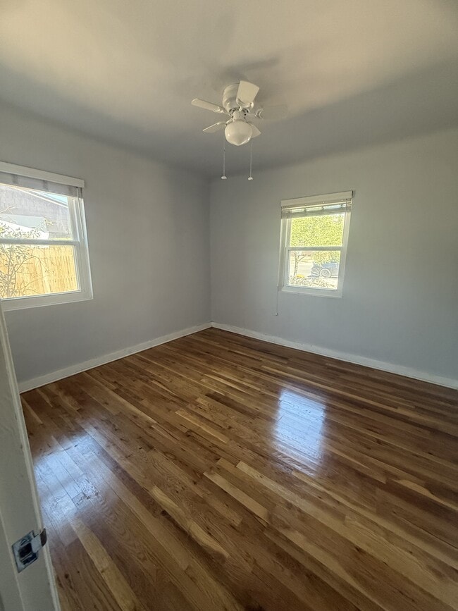 Building Photo - 211 N Campbell St