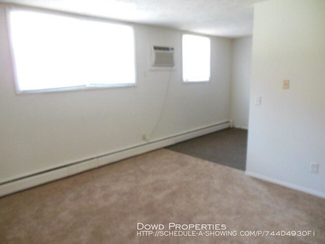 Building Photo - 2 bedroom in Normal IL 61761