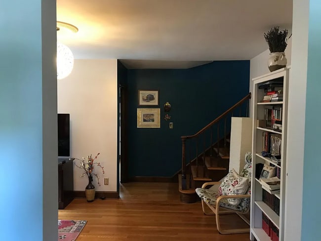 Foto del edificio - 2111 Kanawha Ave SE