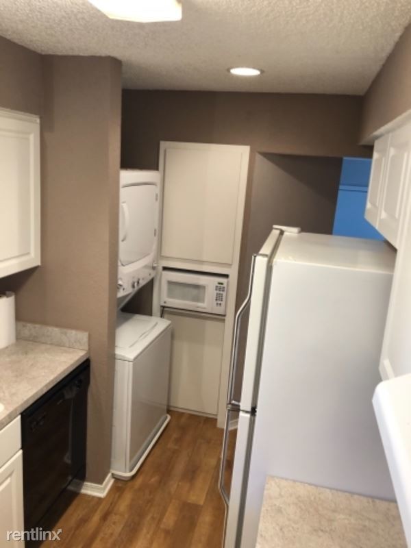 Foto del edificio - 7403 University Ave