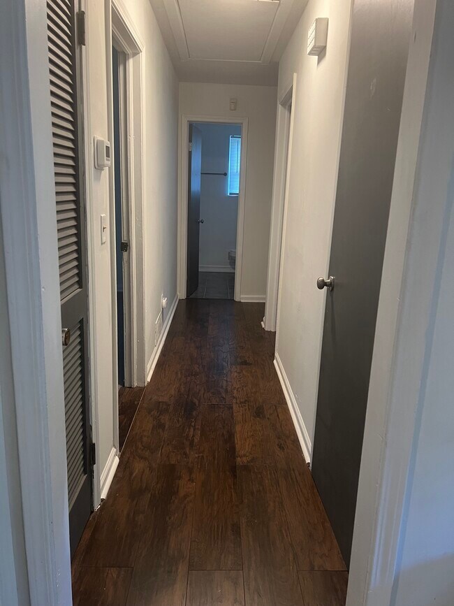 Foto del edificio - 915 Sandpiper Ln