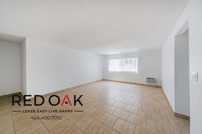 Foto del edificio - 8828 Memory Park Ave