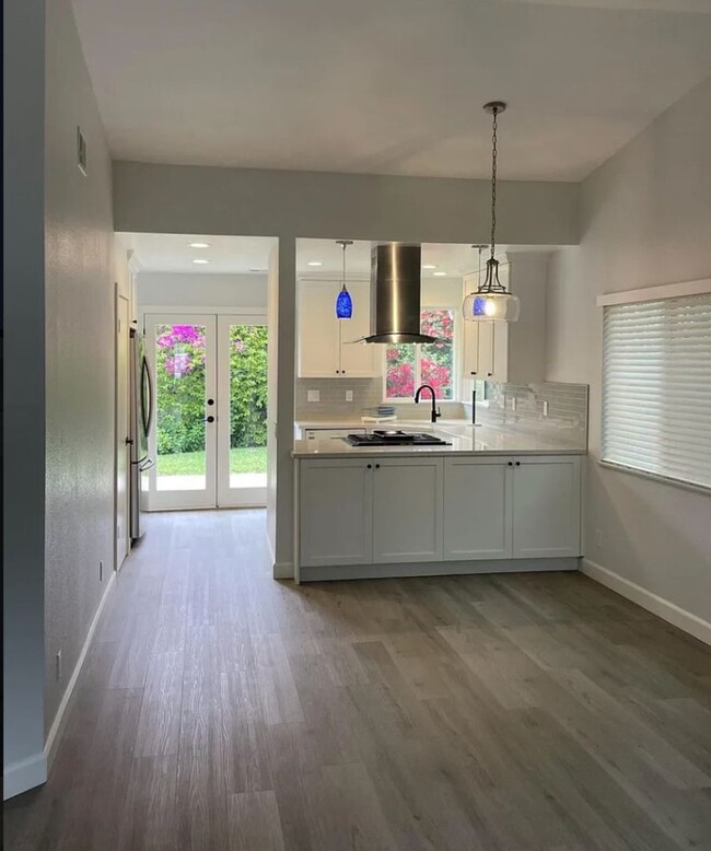 Foto del edificio - Updated 2 Bedroom