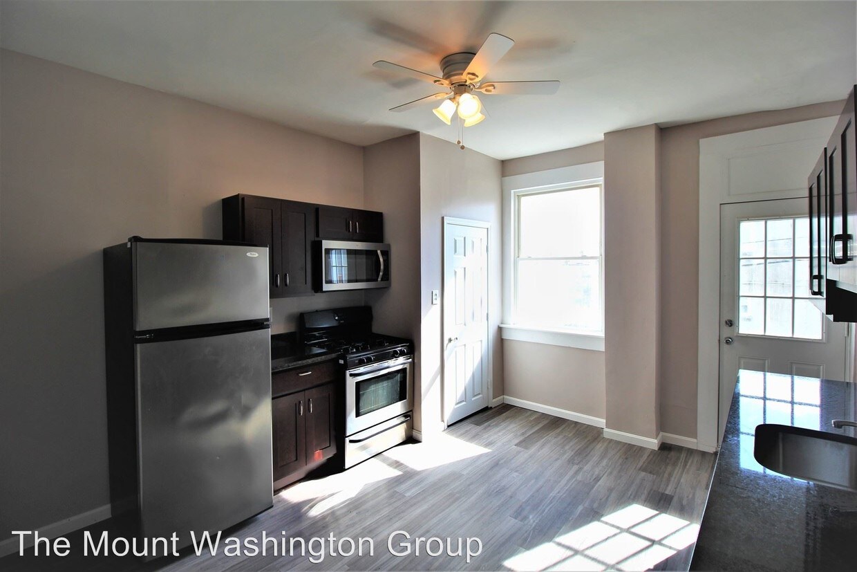 Primary Photo - 2907 Erdman Ave