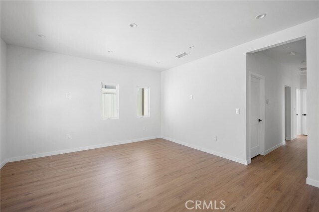 Foto del edificio - 10939 Nassau Ave