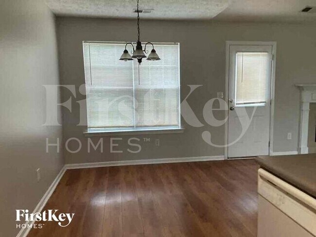 Building Photo - 170 Mills Creek Ln