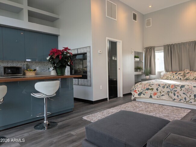 Foto del edificio - 5561 N Gold Dr