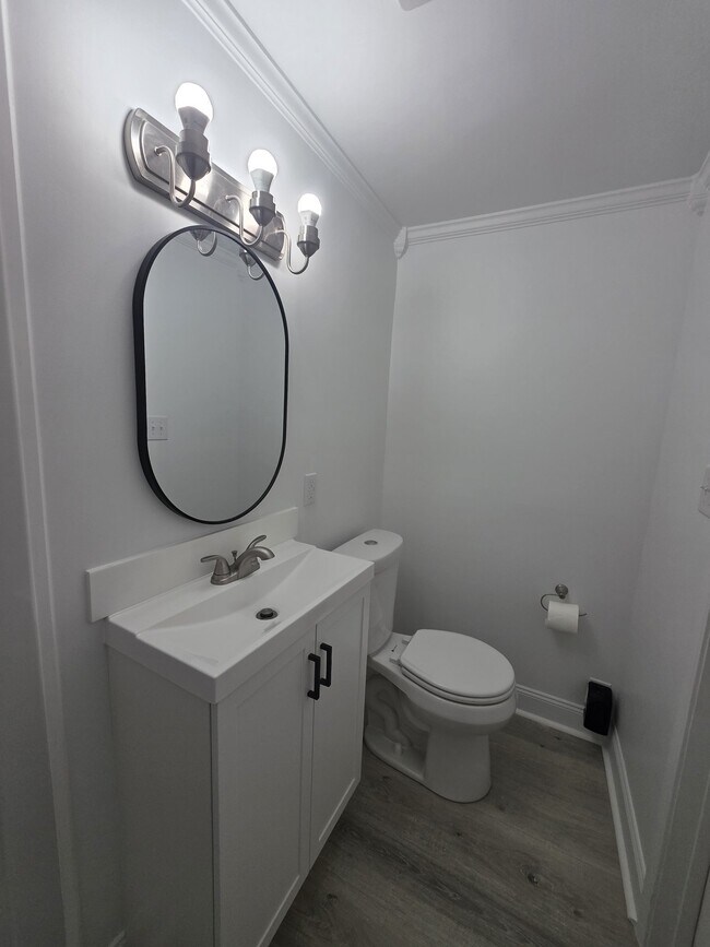 Foto del edificio - 524 Pine Needle Ct W
